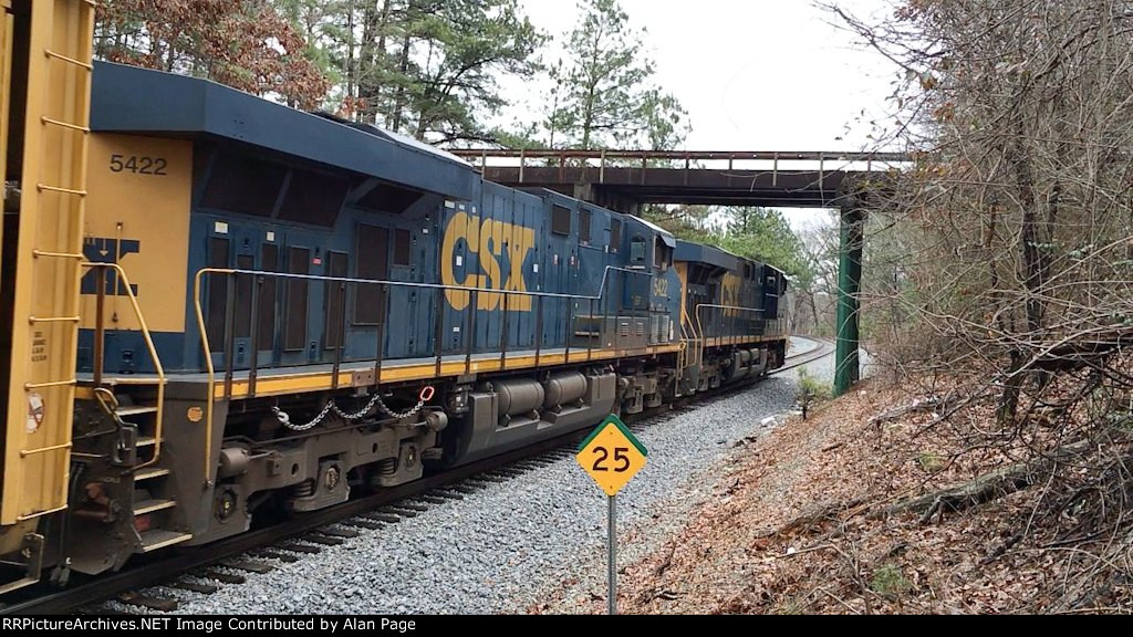 CSX 5369 and 5422 lead autoracks